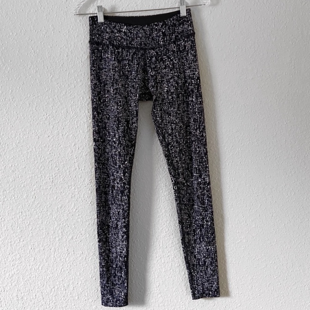 Beyond Yoga speckled leggings